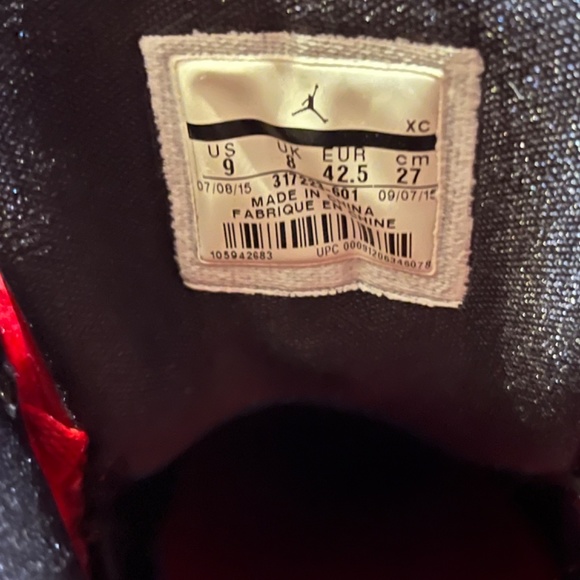 Jordan Ol’School Gym Red/White/Black - Size 9, Lightly Worn - Picture 7 of 8